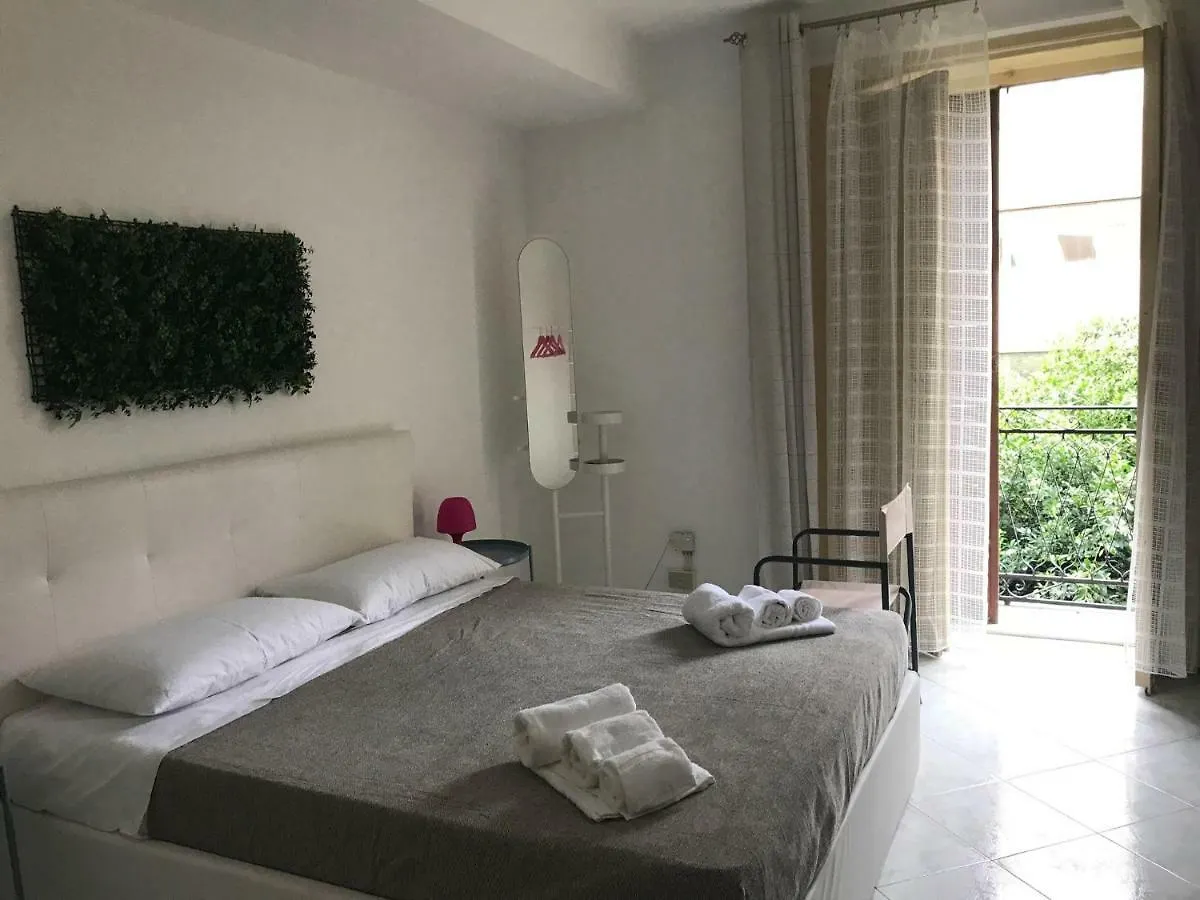 Apartment 4 Passi Casa Vacanza Palermo