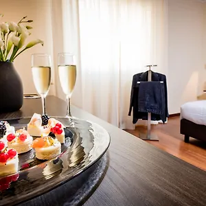 4* Otel Astoria Palace