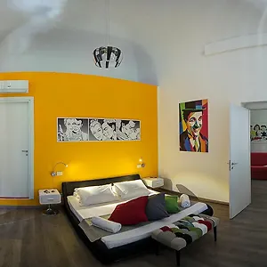 Gallery בית הארחה